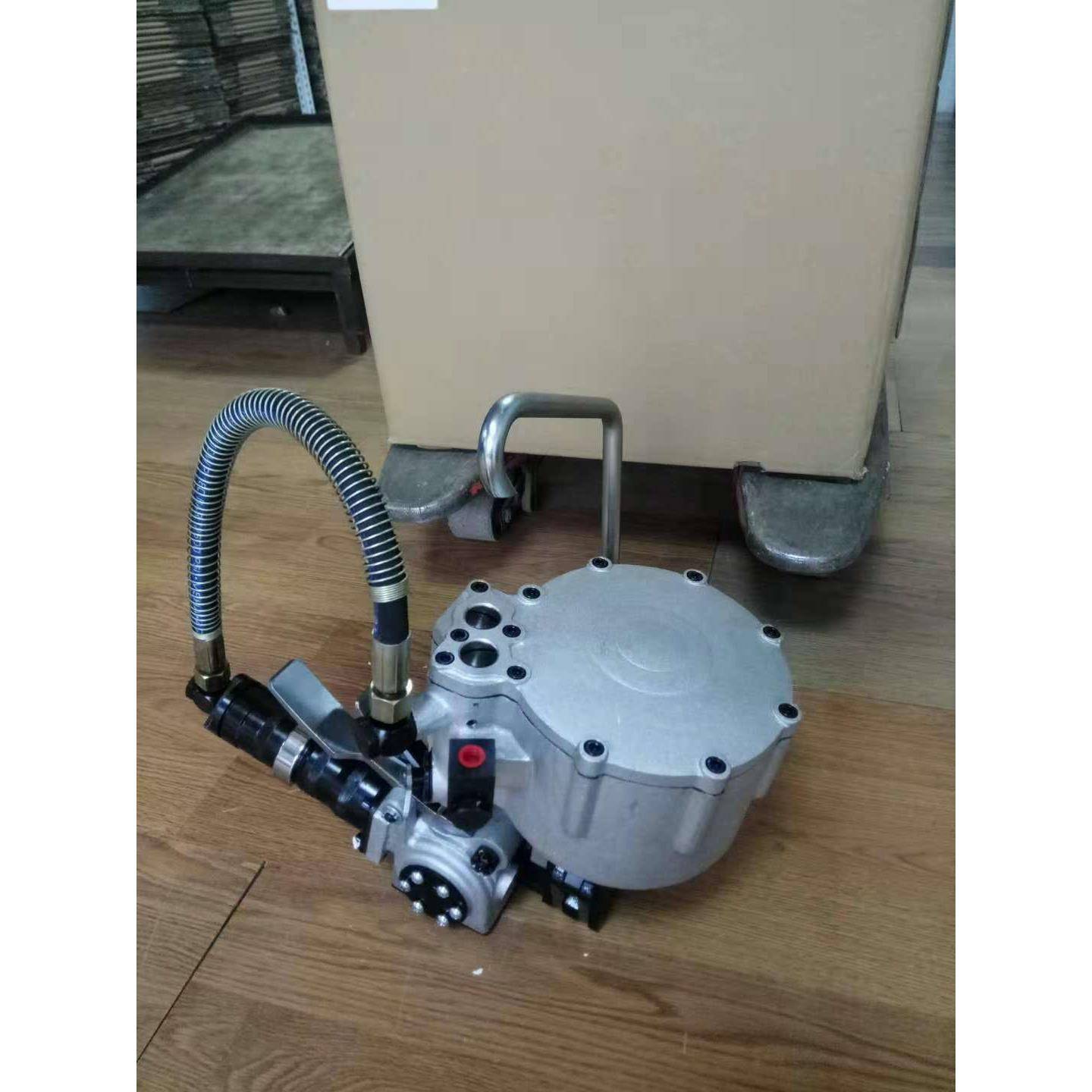 上风KZ32B型气动联动捆扎机上海翼鑫风动工具有限公司钢带打包机