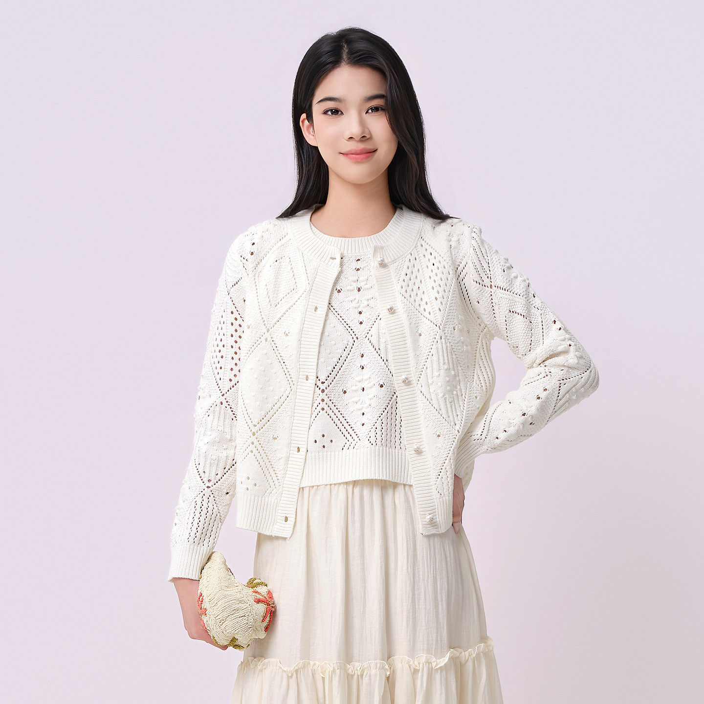 法柚2026夏款白色菱格镂空针织开衫圆领单排扣短款毛衣外套女装