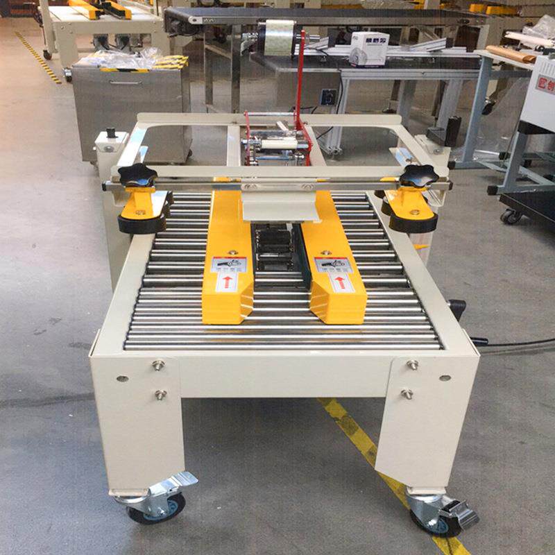 出厂价箱销售纸封机箱邮政1-15012号大纸箱胶带封机箱电商打包专