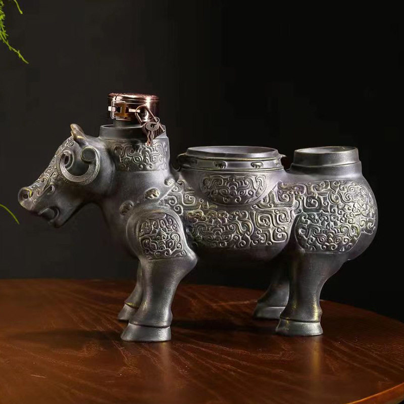 陶瓷酒瓶 仿青铜牺尊 景德镇个性艺术酒坛 仿铜雕刻酒具摆件