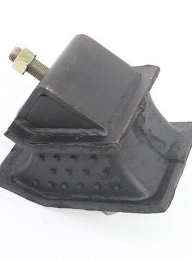 工厂日系日野EF750k3F卡车配件发总动机成减4震橡胶120312035-235