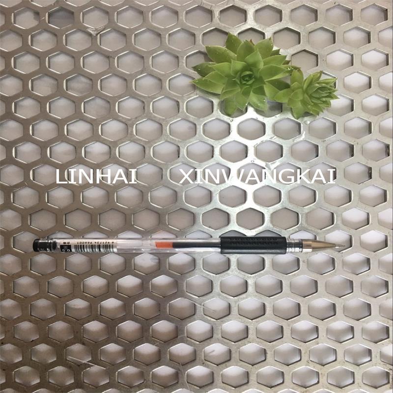 库存铝板六角孔冲孔板建筑装修金属装饰板,花园装饰六角孔冲孔网