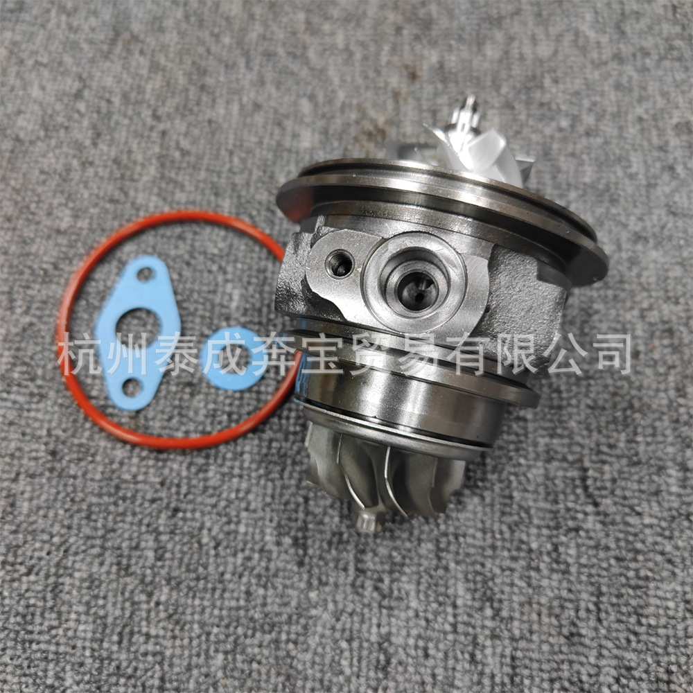 适用宝马M3M4 11657849651 11657849650 3.0T涡轮增压器机芯 机芯