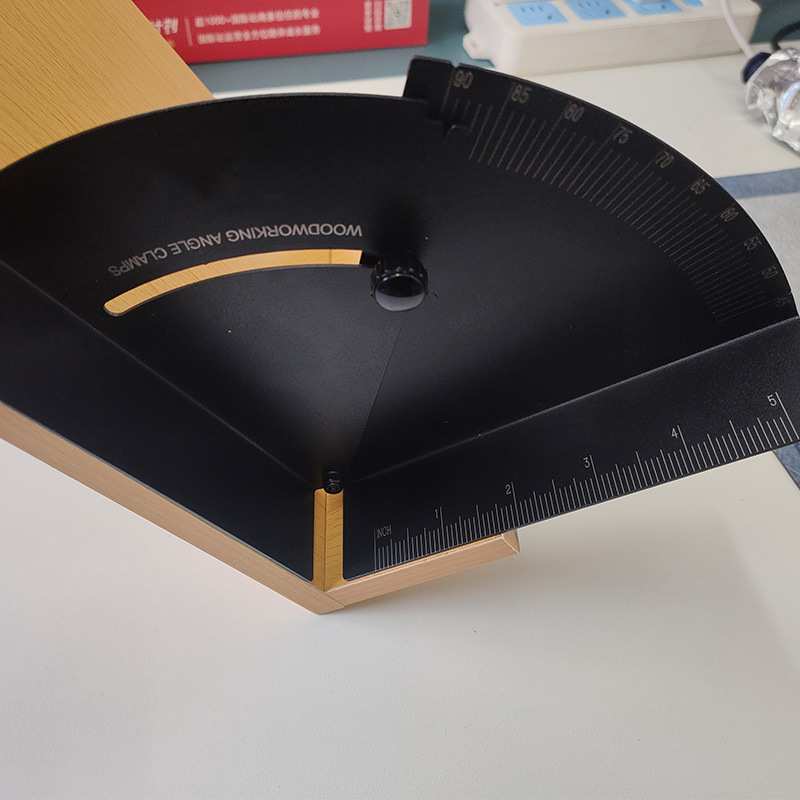 变角度夹具木工工具量角器画框夹可调节90度直角夹数显角度量尺