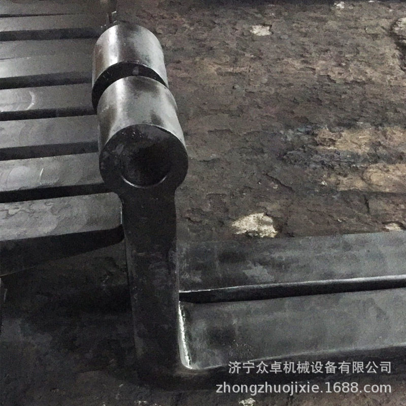 18吨套筒/挂钩式货叉锻打定制