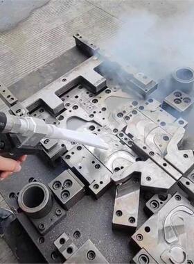 2757干清洗机逸冰在Doule-eas工业清y洗船舶b清洗高压清洗机