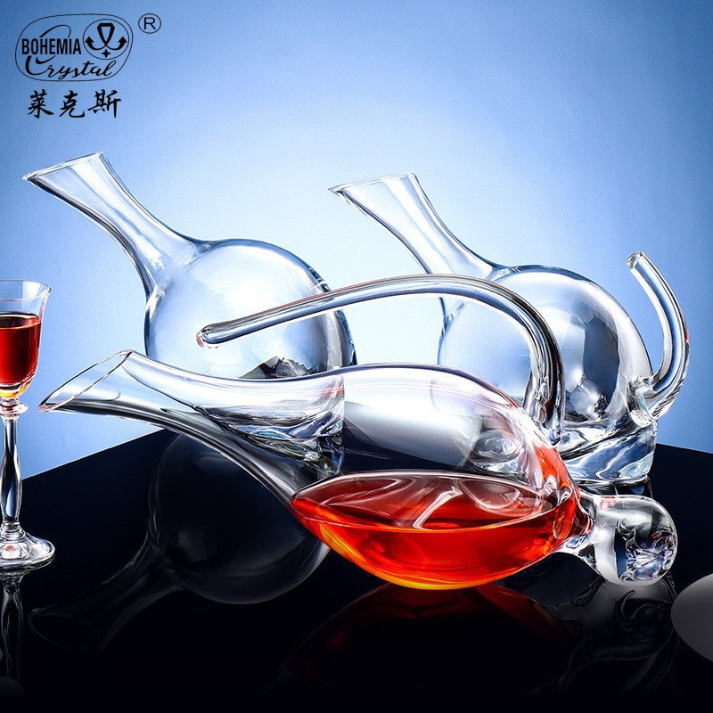 捷克进口无铅水晶醒酒器欧式简约风家用醒酒器轻奢红酒酒瓶多样化