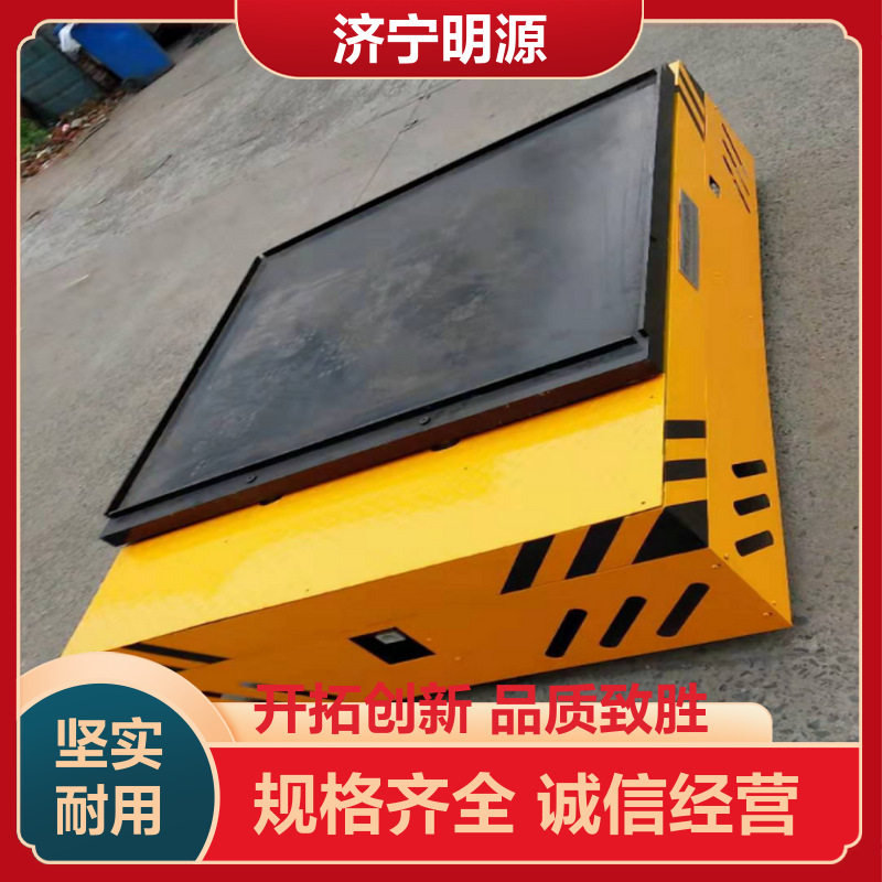 电动无轨10吨胶轮地平车
