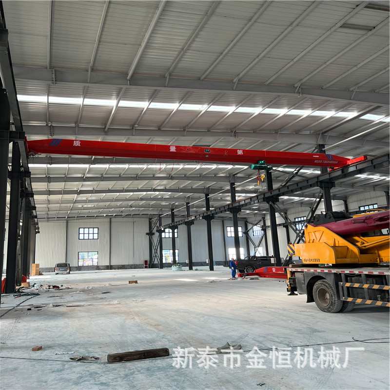 山东销售钢结构2吨单梁行车行吊 型号多样操作简单电动单梁起重机