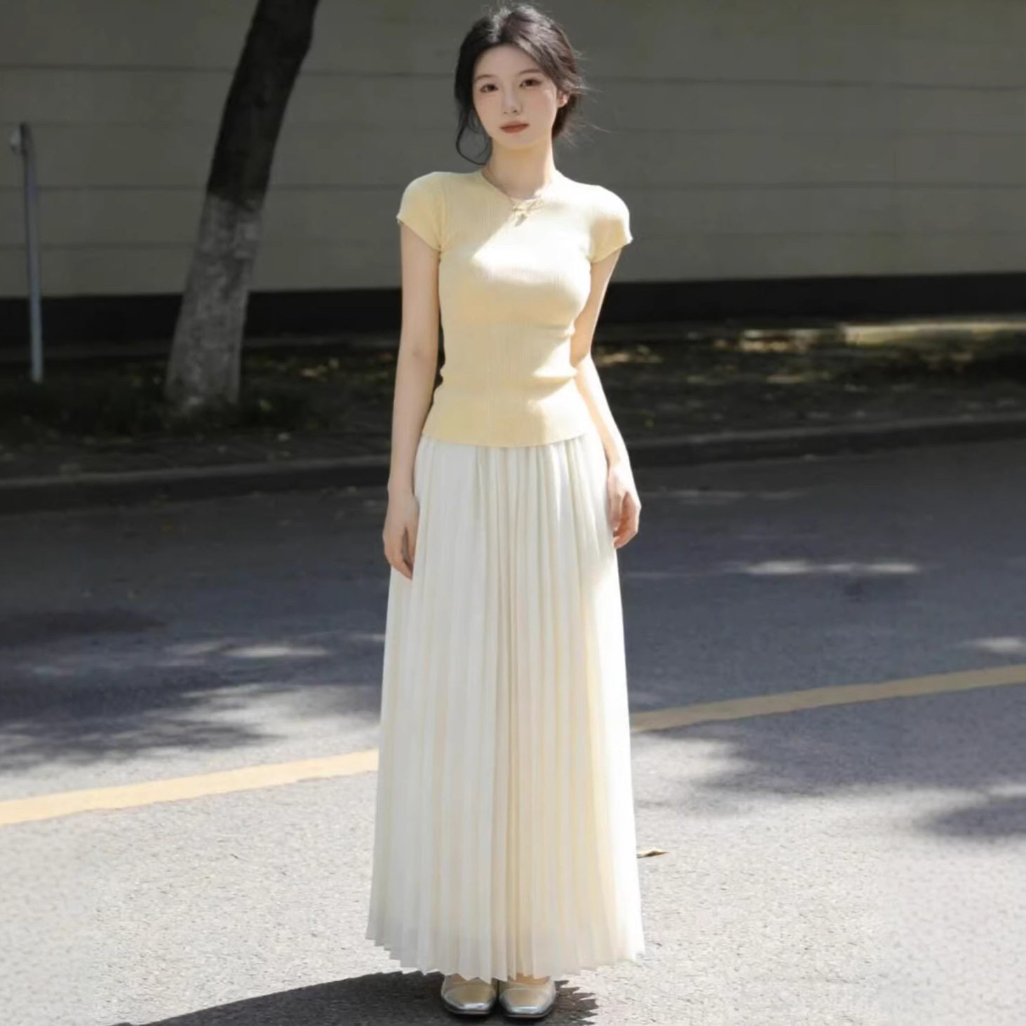 连衣裙女春夏季气质绝美修身黄色短袖针织衫上衣百褶长裙子两件套