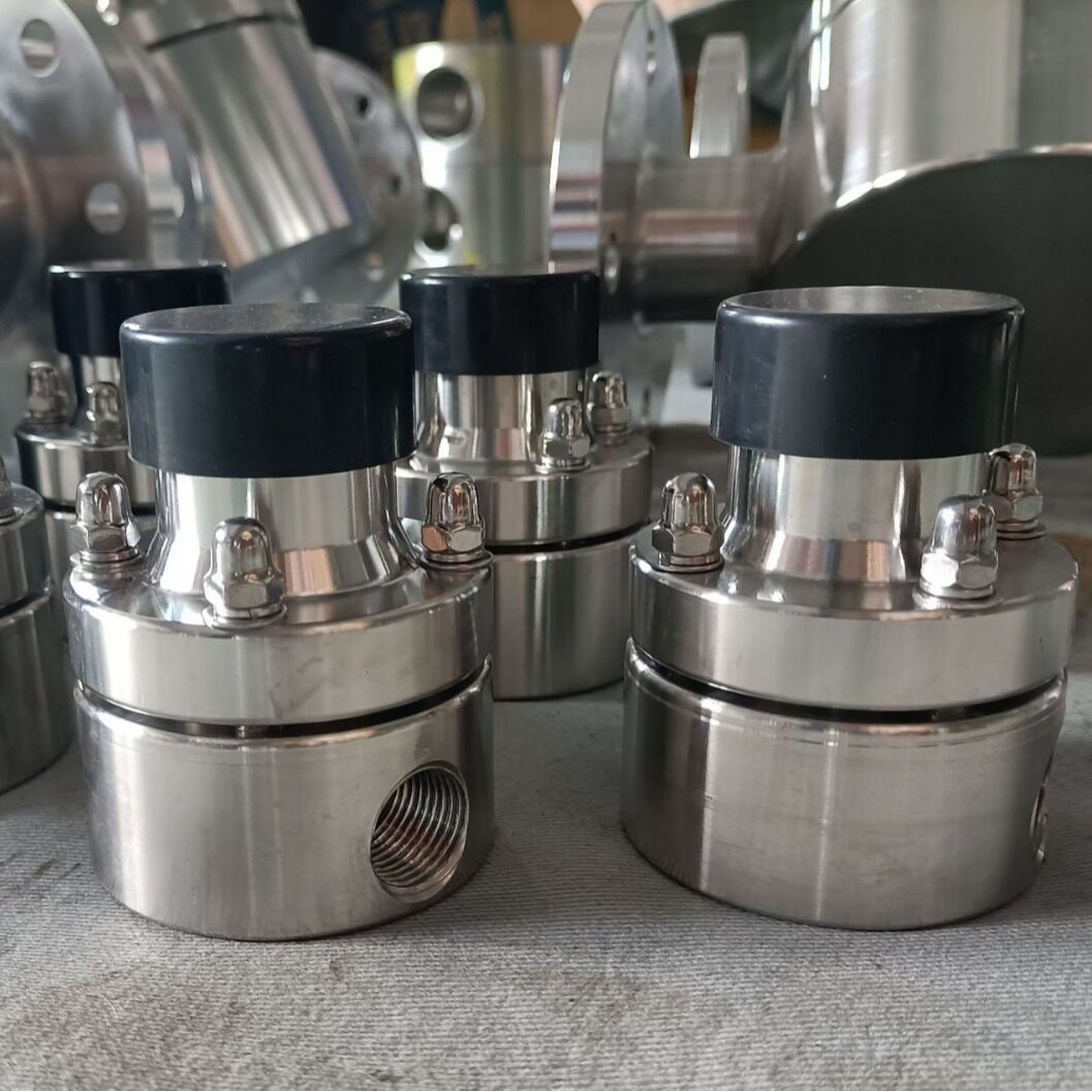 不锈钢螺纹连接背压阀GHBYF