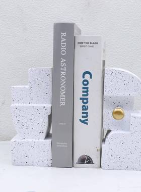 现代极简约样板间客厅书房酒柜博古架树脂书挡书靠书立装饰品摆设