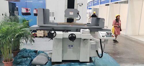 中型鞍座平面磨DGS-84AHD落地式落地式通用仲全