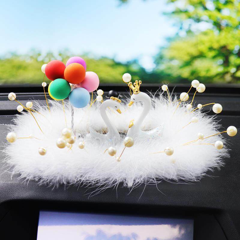 网红新款汽车车内饰品摆件车载情侣天鹅高档中控台羽毛装饰品2023,汽车用品/电子/清洗/改装,摆件,淘宝优惠券,粉丝福利购,淘宝优惠卷