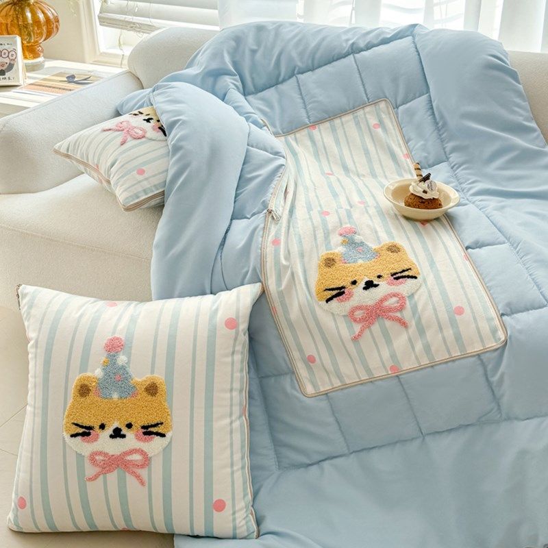 卡通抱枕被子两用可折叠办公室午睡毯子枕头空调被二合一车载靠垫,居家布艺,抱枕被,淘宝优惠券,粉丝福利购,淘宝优惠卷