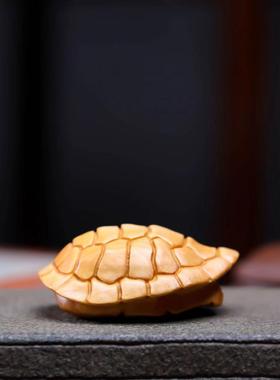 崖柏手把件富甲天下手把件文玩件实木雕刻随身把玩收藏动物茶具摆