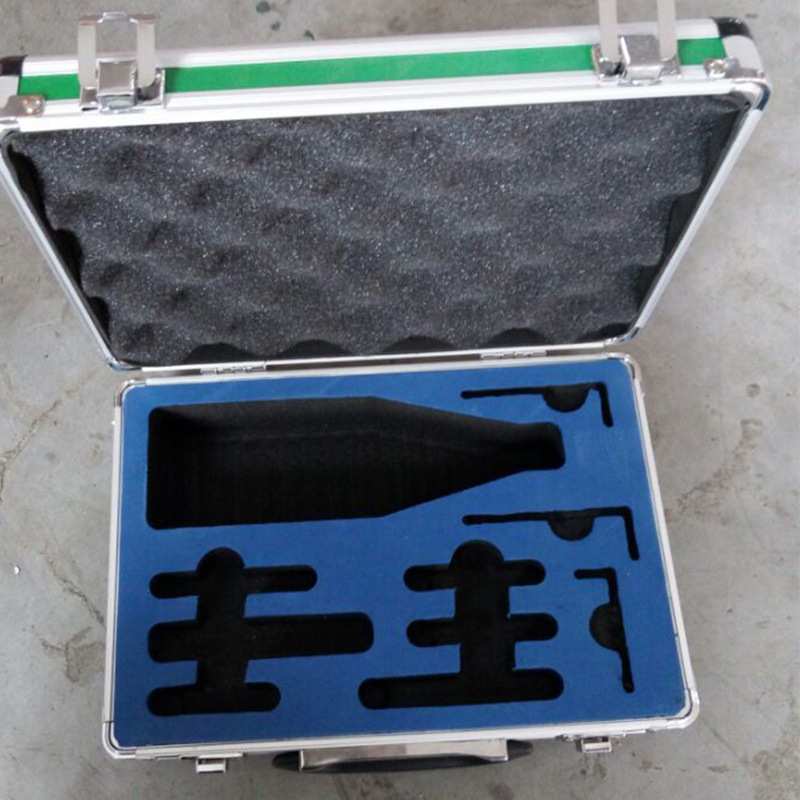 厂家供应铝合金箱 工具箱 各种铝合金拉杆箱 航空箱价格优惠