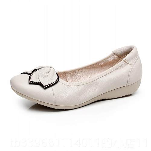 高档春季妈妈鞋真皮平底单休鞋舒适软皮底鞋中老年平女鞋闲大码鞋