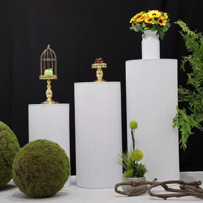 场甜橱窗褶皱展示台白服VDC装店铺产品陈列架品台落地商色展览台