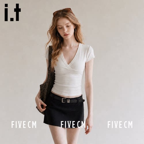 it5cm韩系松弛感深V领短袖T恤女
