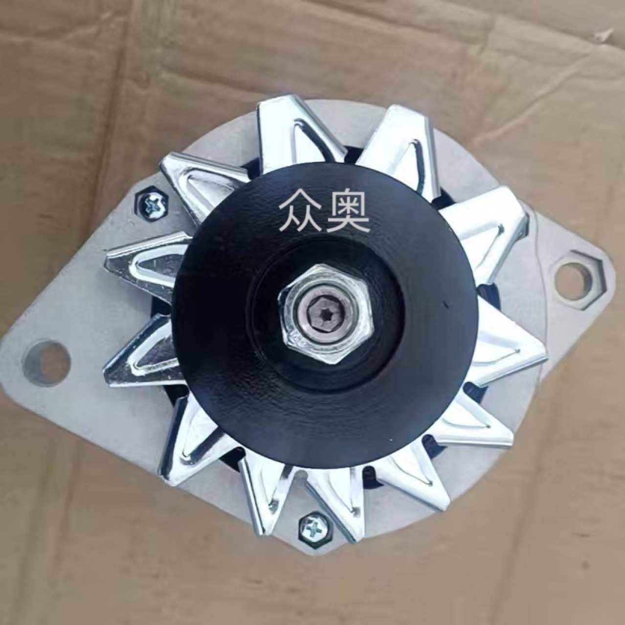 适用菲亚特F10卡车发电机0120489639发电机0120489792发电机24V