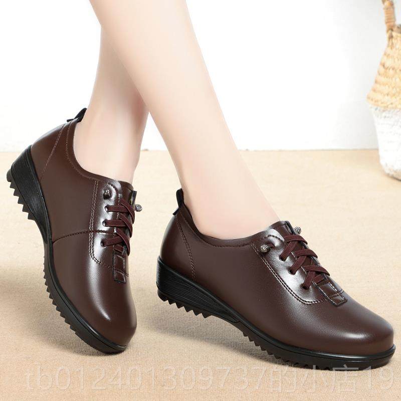 高档牛皮真皮单鞋平底春软底低跟秋新款女中老年妈全妈鞋皮鞋大码