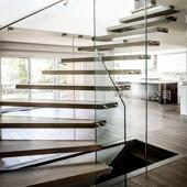 简约现代XTJ风钢玻璃楼梯护栏室内家用木扶栏手杆