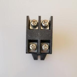 SR-30 POWER CONVERTOR