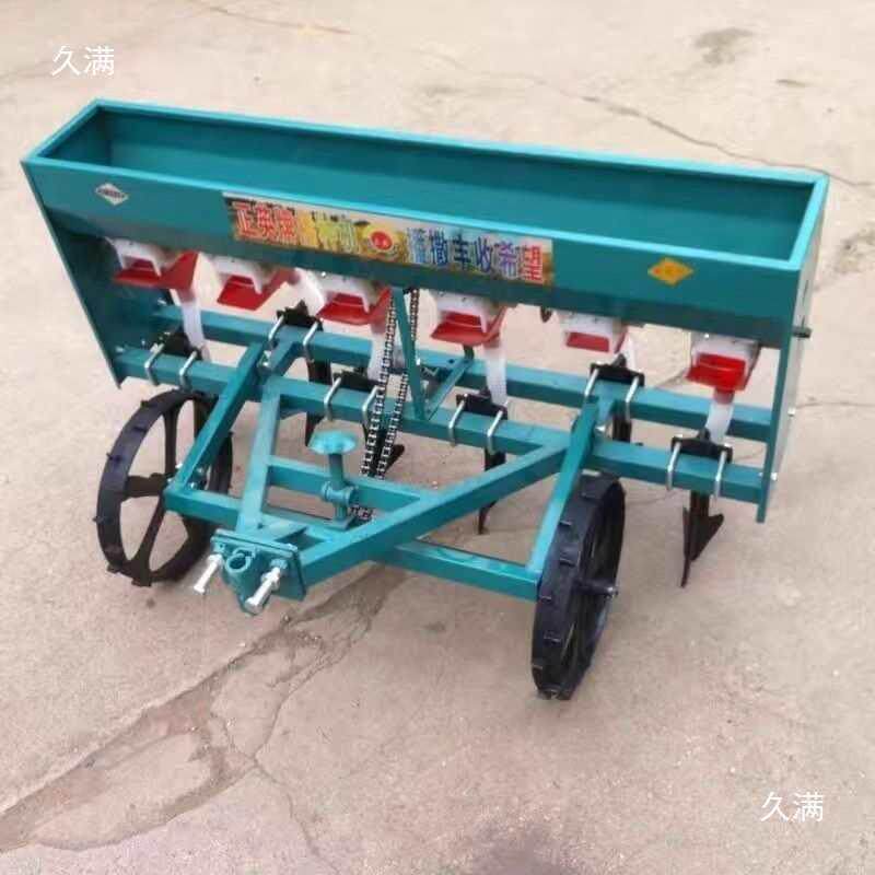手扶拖拉机DZW带小麦物种机豆类谷播种施肥一体机播小麦精机种植