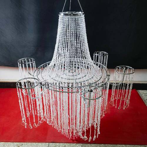新款婚庆道具铁艺舞时尚水珠帘酒吊灯店台婚礼场地布置635装饰晶