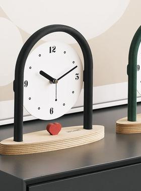 ozoom准TYOS170卧室台装饰品桌面摆w件客厅电视柜创意座钟玄关屋
