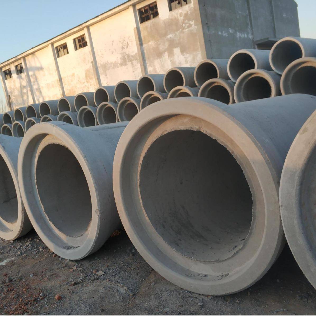 厂家供应多规格多型号水泥涵管混凝土排水管平口水泥管