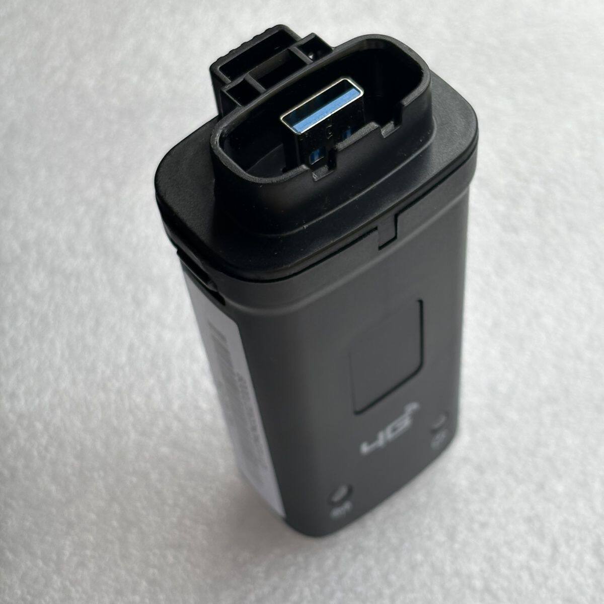 固德威4G移动通讯模块 USB监控数据采集器 数据棒固德威电源科技