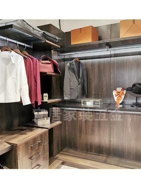 ILJ立入柱式衣帽间极配简件开放璃式衣橱整体玻门铝合金步式金属