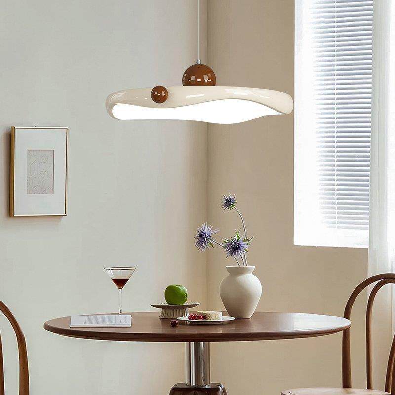 法式中古餐厅灯复古吊灯吧台单头圆餐桌家用高级感奶油风中山灯具