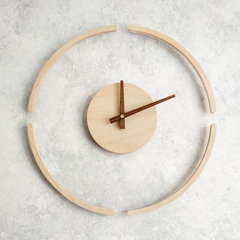 创意透明悬浮挂钟北欧简约木制钟表 家居客厅墙面装饰Wall Clock