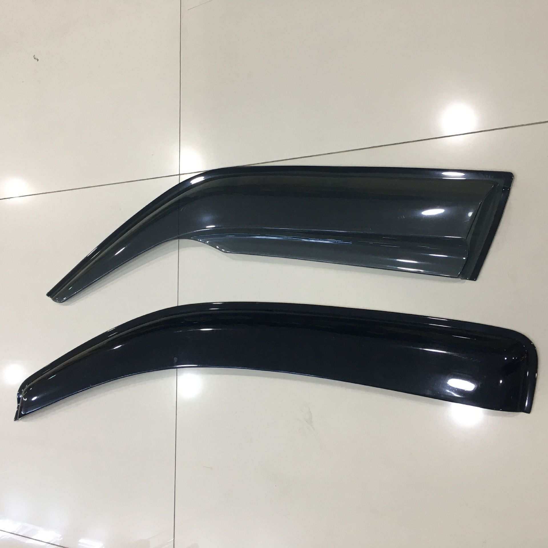 适用于 HIACE 200系 海狮2014-20款前门车窗晴雨挡