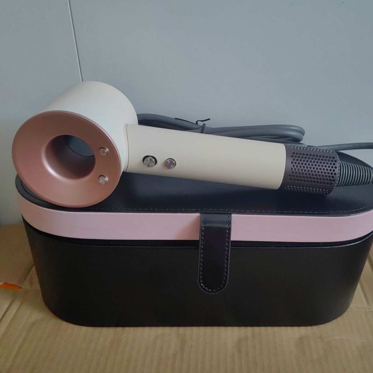 黑粉色皮盒包装高速吹风机落日玫瑰欧规HD15大功率吹风机单嘴电吹