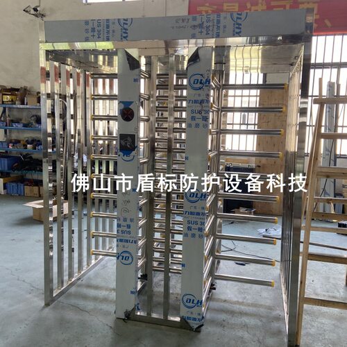 写字楼封闭式人脸识别防尾随系统  保密单位专用单通行智能旋转门