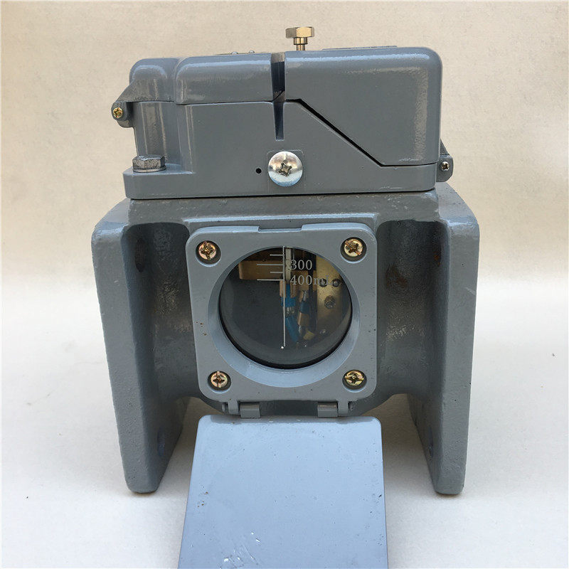 瓦斯继电器变压器用气体继电器QJ1-50THQJ1-80TH沈阳玉国继电器