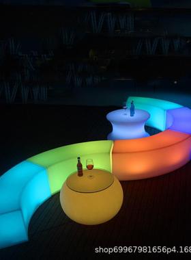 形LEDK酒吧椅发TV软包沙弧登休闲吧售楼处接待弧形登酒吧椅休闲椅