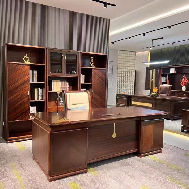 新中式实木老板办公桌轻奢高级感大班台桌现代简约黑胡桃木老板桌