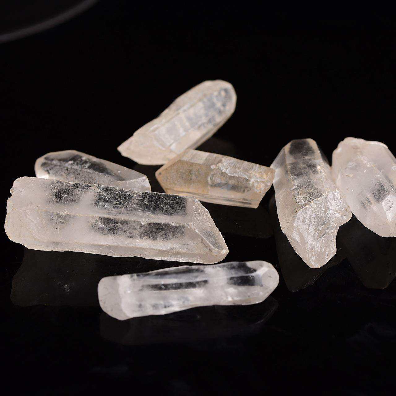 简约风大气水晶裸石 长白牙水晶石碎石 抛光鱼缸盆景装饰水晶碎石