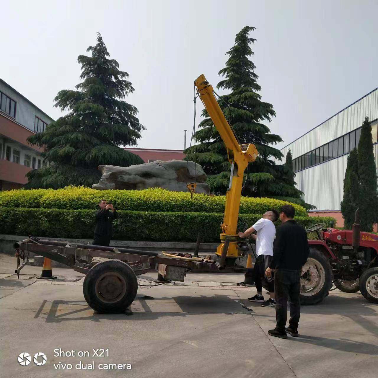 皮卡车电动吊机蓝牌黄牌农用货车渔船加装折叠式液压旋转伸缩