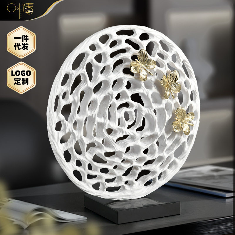 欧式轻奢时尚镂空白色树脂摆件蝴蝶现代简约家居装饰品客厅创意