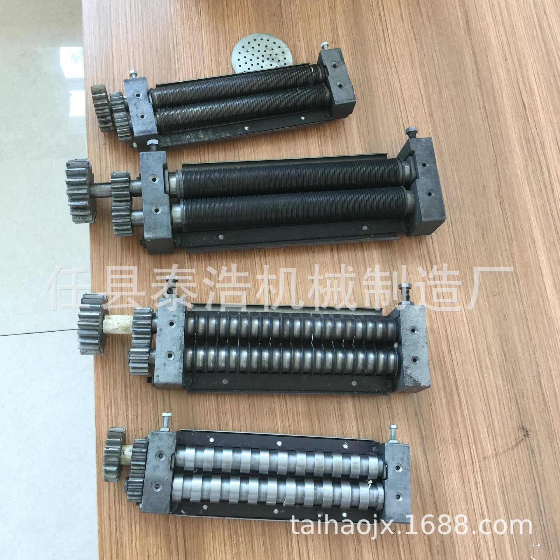 面条机刀 压面机刀 圆面刀 可做各种型号面刀 厂家直销
