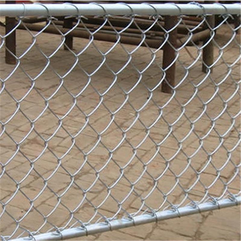 厂家供应矿用护坡绿化镀锌勾花网 菱形隔离钢丝围栏网 养殖铁丝网