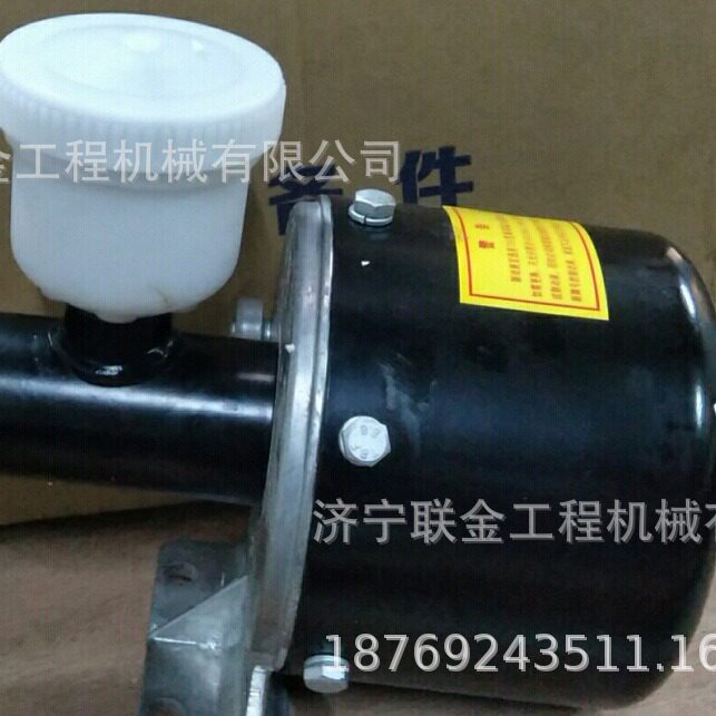 龙工843装载机加力泵刹车片