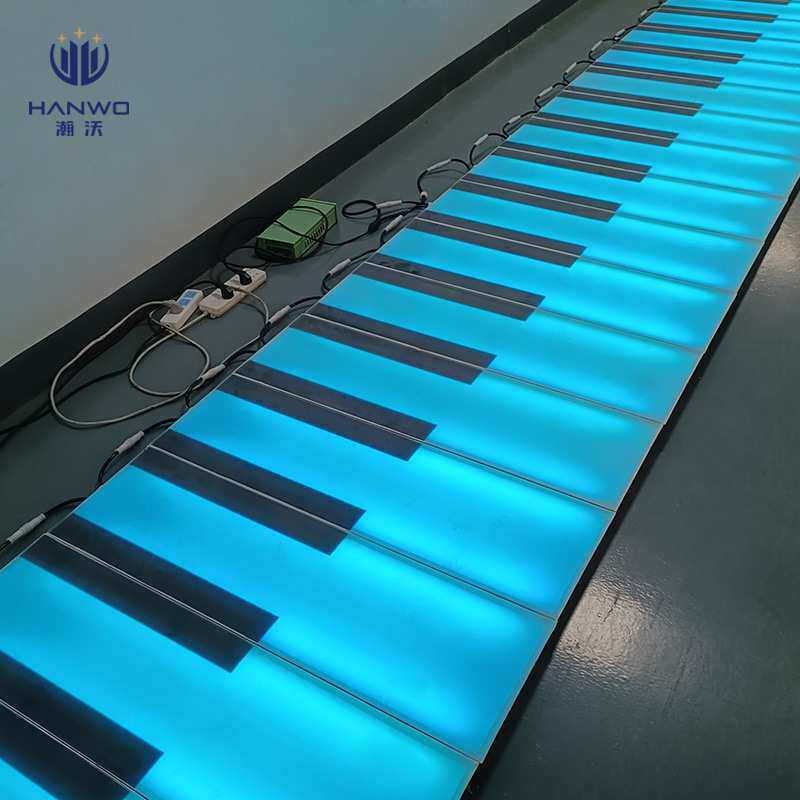 led钢琴感应地板灯发光琴键楼梯台阶地砖灯网红音乐脚踩灯