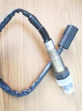 适用重汽曼MT13国六天然气LNG后氧传感器0258006974豪沃T7豪瀚N7G